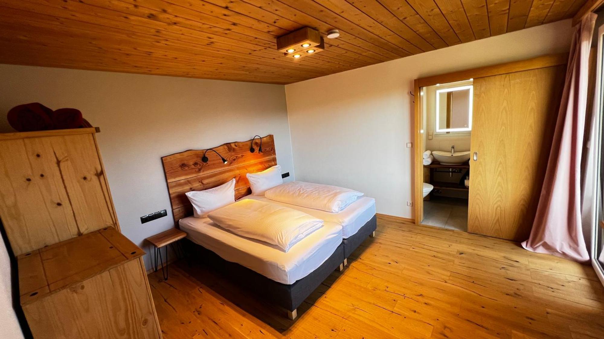 Boutique Hotel And Apartments Pension Sternen トートモース エクステリア 写真