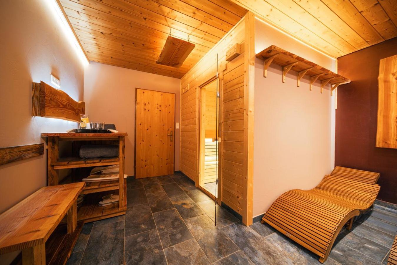 Boutique Hotel And Apartments Pension Sternen トートモース エクステリア 写真